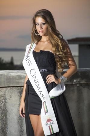 Villafranca Tirrena - Villafranca Tirrena: JENNY CAMPAGNA, INTERVISTA ALL’UNICA FINALISTA MESSINESE A «MISS UN SOGNO PER IL CINEMA»